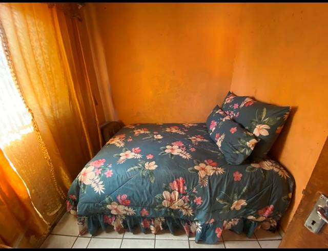 2 BEDROOM HOUSE FOR SALE IN PALM RIDGE EXT 2
